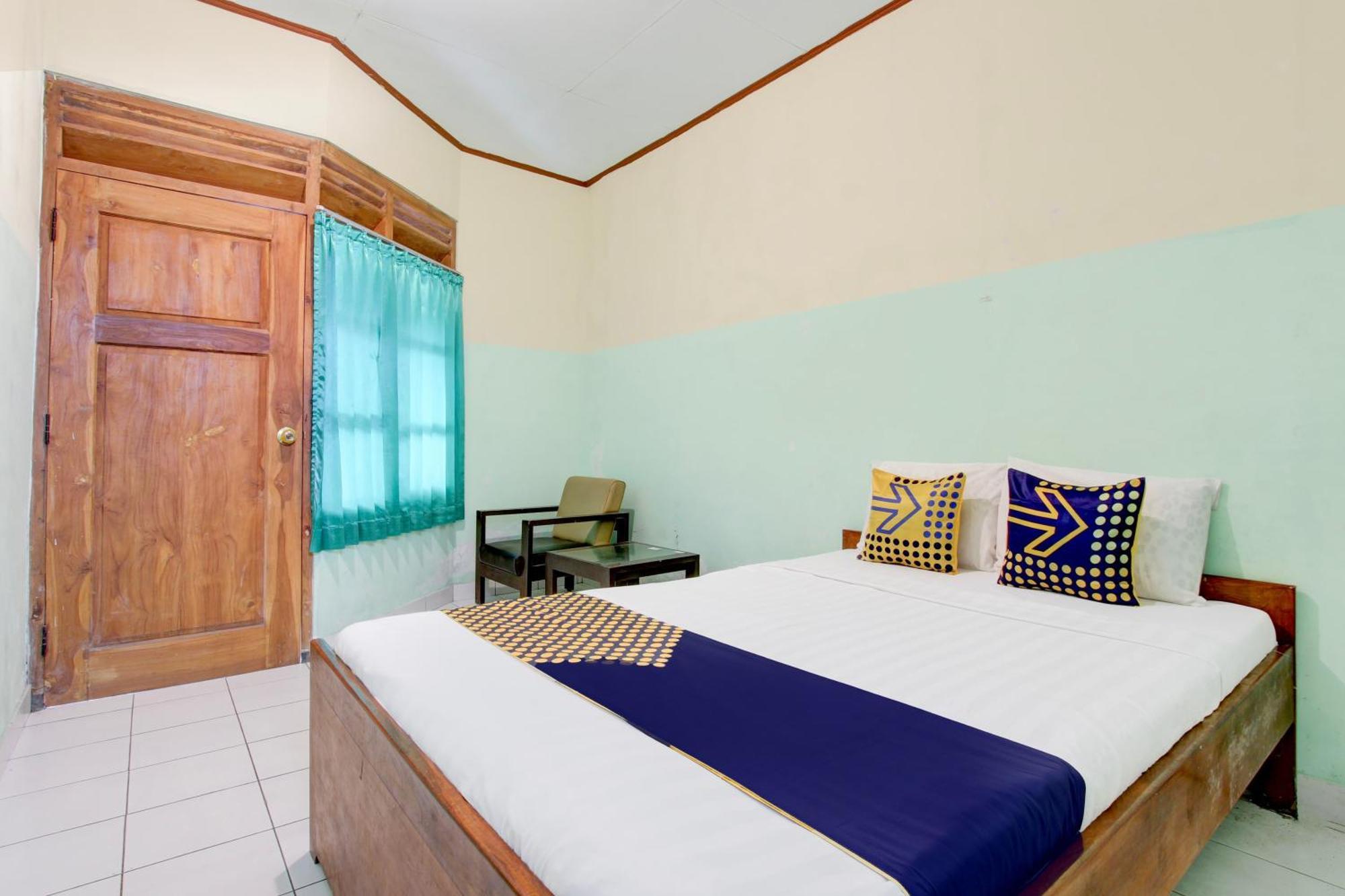 Spot On 94211 Wisata Kaliandra Kaliurang Hotel